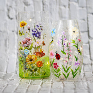 Wildflower & Bee Short Vase with LED String Lights