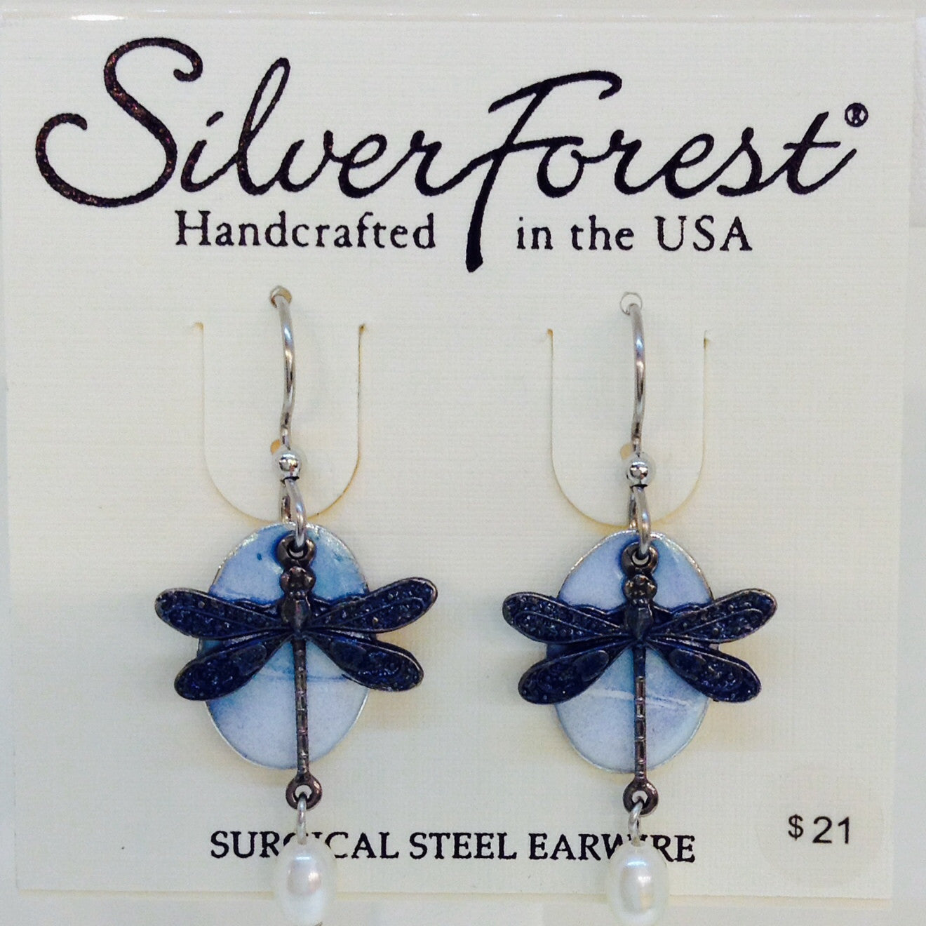 Layered Dragonfly With Drop