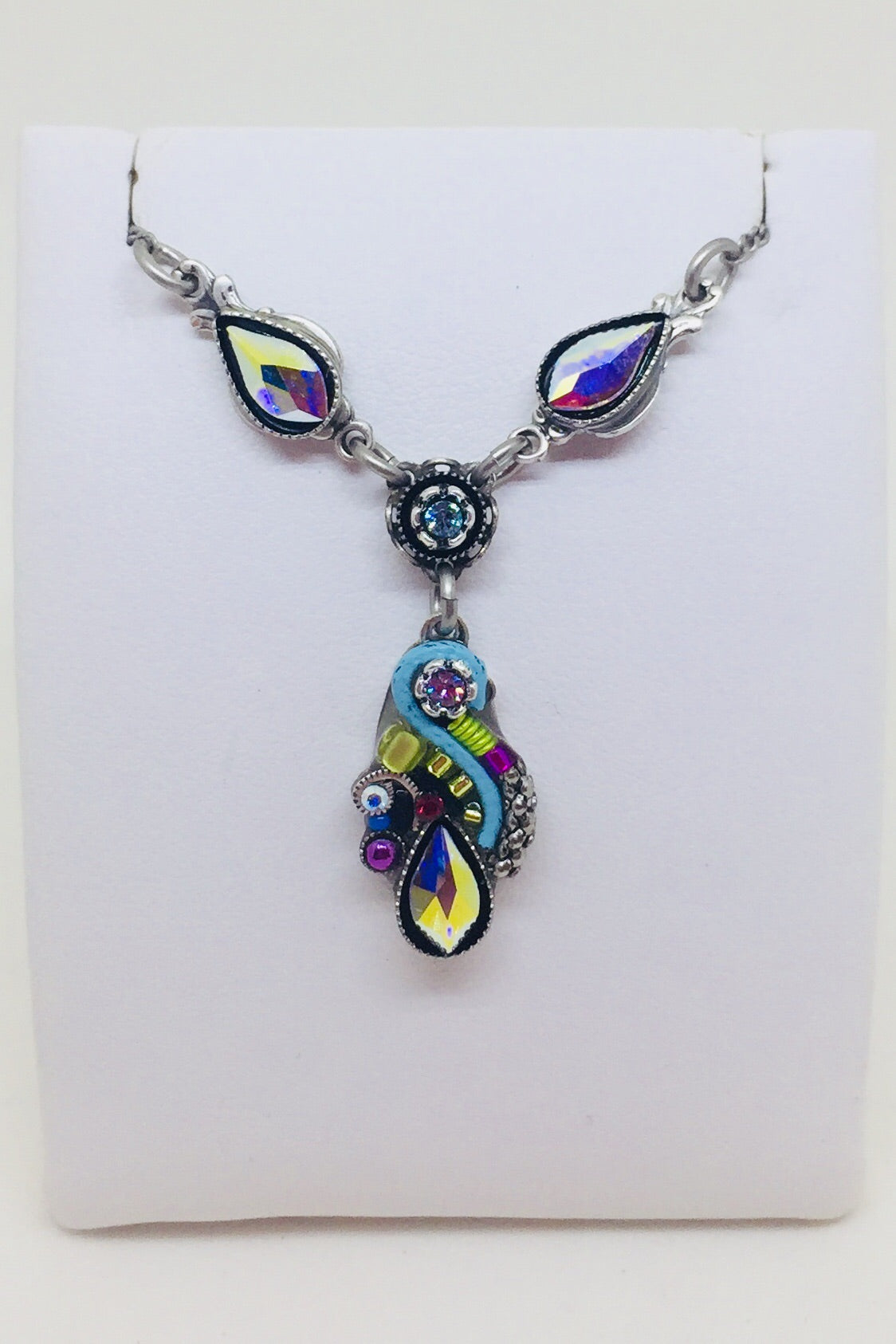 Lily Drop Necklace-Soft